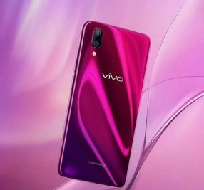 vivo商店广告无疑比苹果的手法更高明了一些 vivo商店广告无疑比苹果的手法更高明了一些