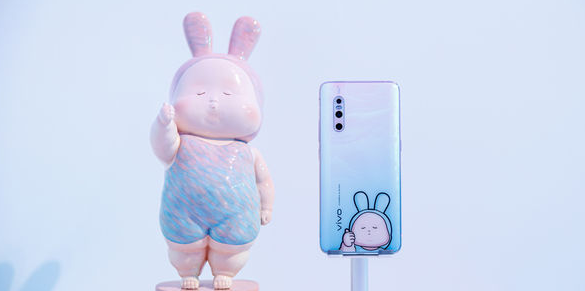 您有违反本协议的任何行为时,vivo有权依照违反情况,vivo推广随时单方限制、中止或终止向您提供本服务,并有权追究您的相关责任。 您有违反本协议的任何行为时,vivo有权依照违反情况,vivo推广随时单方限制、中止或终止向您提供本服务,并有权追究您的相关责任。