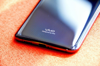 平台以versioncode为识别标准,vivo投放应用和单机游戏可同版本更新,网游更新需提交高版本。 平台以versioncode为识别标准,vivo投放应用和单机游戏可同版本更新,网游更新需提交高版本。